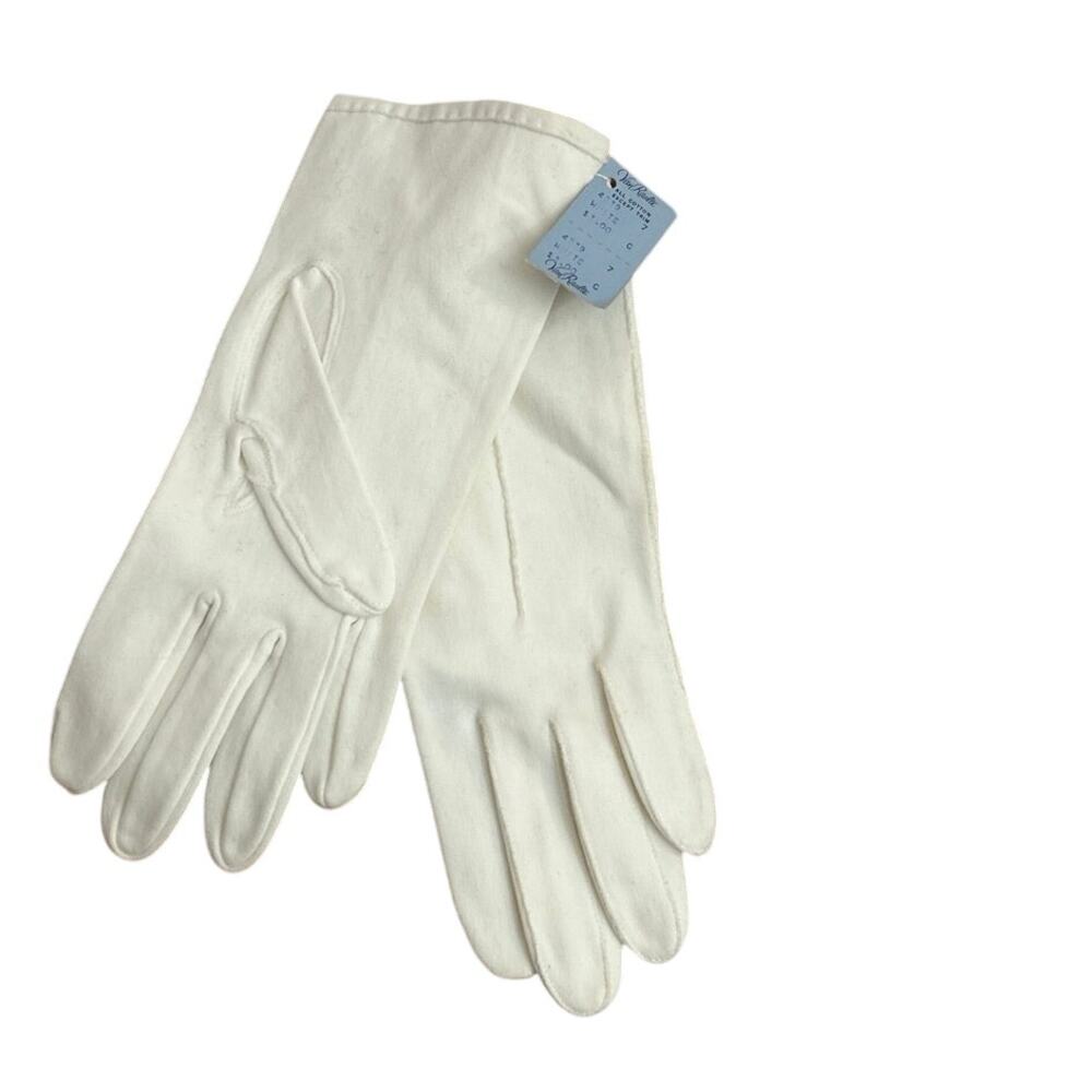 Vintage wrist-length Ivory gloves, new w/tag SZ 7 cotton